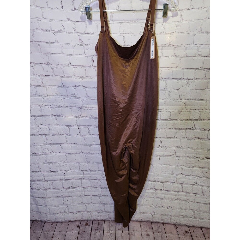 Skims Simply Bare Low Back Catsuit Womens 2XL Jasper Satin-like Shine